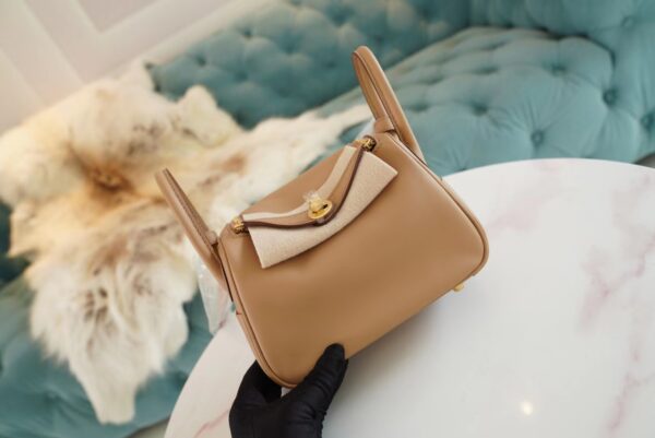 6f367e3fc94354e God Factory Bags Factory Hermes Mini Lindy19CM 0M Chai & X9 Mauve Sylyestre Swift Leather