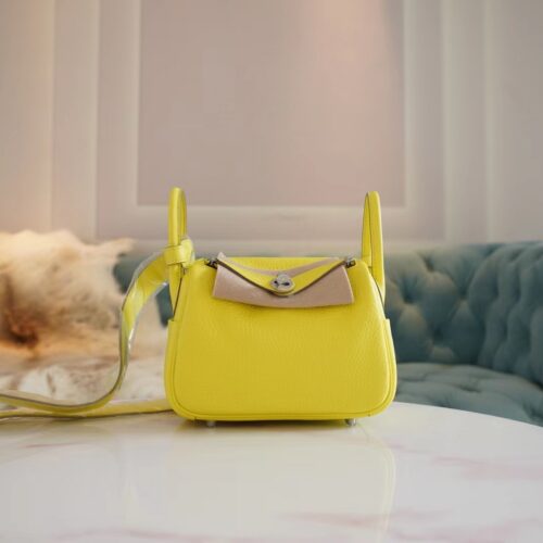 Full Handmade Hermes 9R Lime Mini Lindy 19CM Clemence Leather Silver Hardware