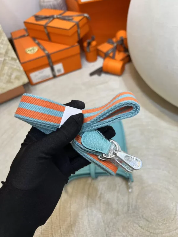 72f4604da1b5903-jpg USA Los Angeles Evelyne Mini 16CM 3P Blue Atoll Clemence Leather Silver Hardware