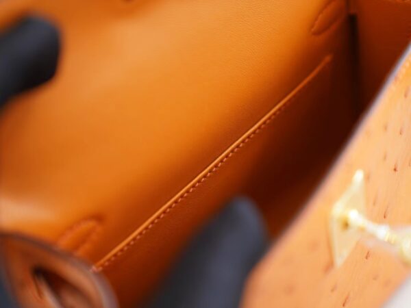 735313c7f2efd87 Full Handmade Hermes Mini Kelly19CM I9 Abricot KK Ostrich Leather Gold Hardware