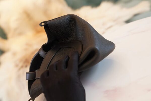 7580d73d50c29f5 Full Handmade Hermes CK89 Black In The Loop18CM Clemence Leather Gold Hardware
