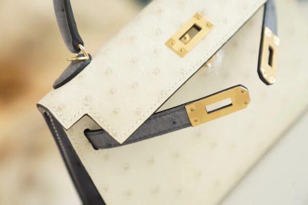 7870f2703bef780 New Hermes Mini Kelly19CM 8L Beton/M8 Gris Asphalt KK Ostrich Skin Gold Hardware