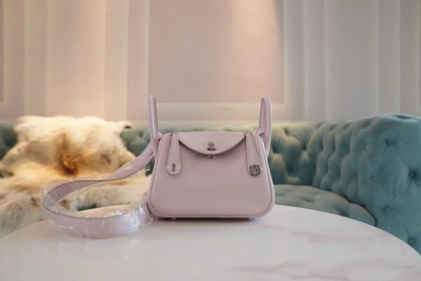 7902ce945630f5c-1 God Factory Bags Factory Hermes 09 Mauve Pale Mini Lindy 19CM Swift Leather Silver Hardware