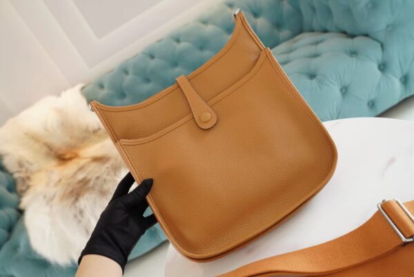7dd7089eb3f4825 God Factory Bags Hermes Evelyne29CM 4B Biscuit TC Leather Shoulder Bag Silver Hardware