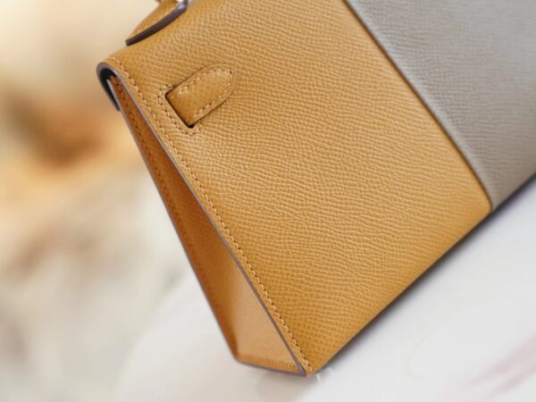 827bcac0cce3882 Hermes Mini Kelly19CM Sesame/Gris Etoupe/Dark Blue inner Epsom Leather