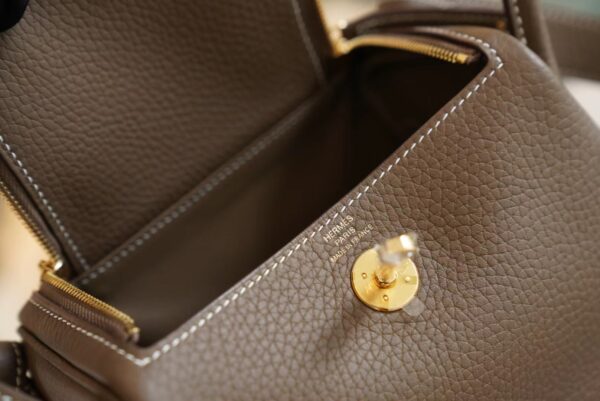 828d3e7103b00d8 Hermes Handmade Boutique Mini Lindy19CM C18 Gris Etoupe Clemence Leather Gold Hardware