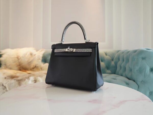 82a490a84a80de4 Hong Kong Hermes Kelly 25CM Swift / Lizard 89 Noir Silver Hardware