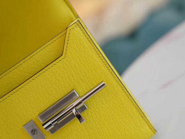 832b09feec24c3b God Factory Bags Factory Hermes 9R Lemon Yellow Chevre Leather Verrou Mini17CM Silver Hardware