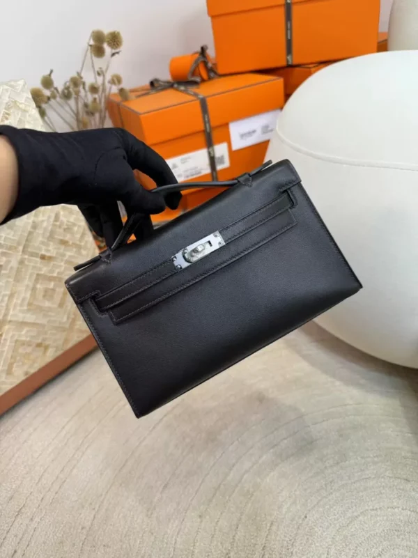 835973075142da1-jpg Hot Sale Kelly Pochette 22cm 46 Ebene Swift Leather Silver Hardware