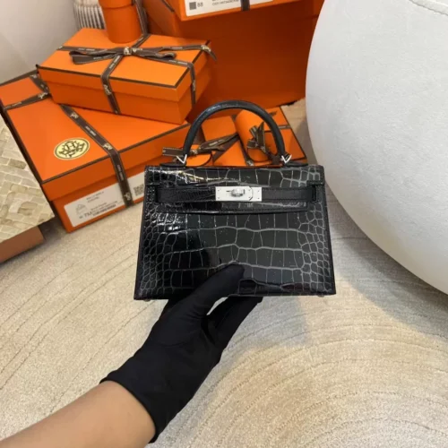Hermes 89 Noir Mini Kelly 19CM HCP Shiny Alligator Silver Hardware