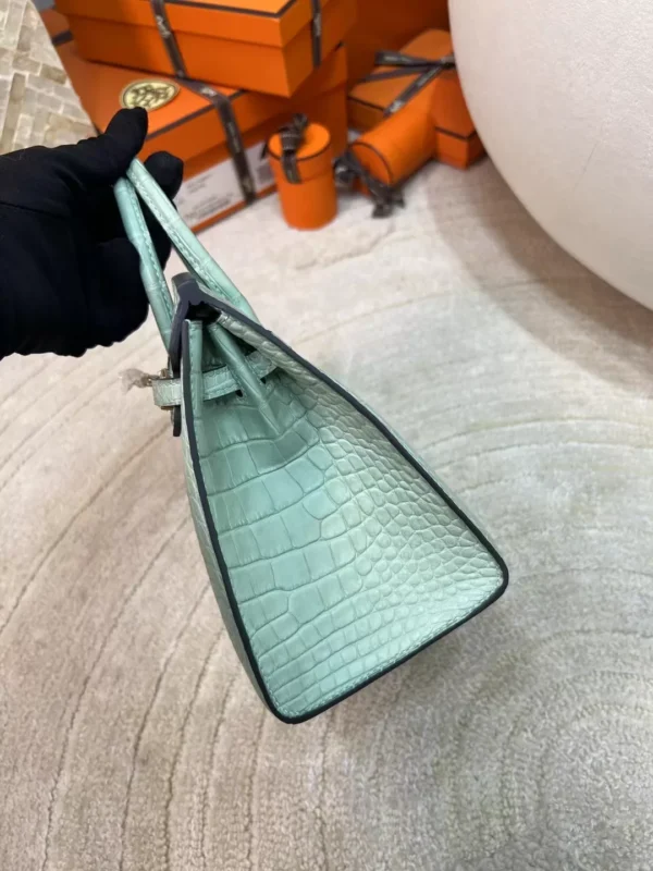 898051b8941976c-jpg Full Handmade Hermes Birkin Sellier 20 Matte Alligator 6U Vert D’eau Gold Hardware