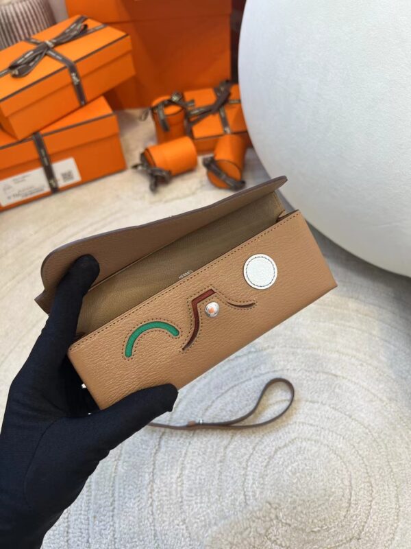 8a955789669adb9 Taiwan Hermes In The Loop Wink Glasses Bag Chevre Leather 2J Quebracho Silver Hardware