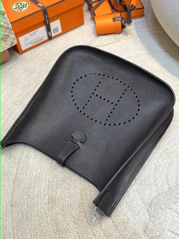 8bd5ac6c5d39d2e-jpg Hermes Boutique Barenia Leather Evelyne 29CM 46 Ebene Silver Hardware