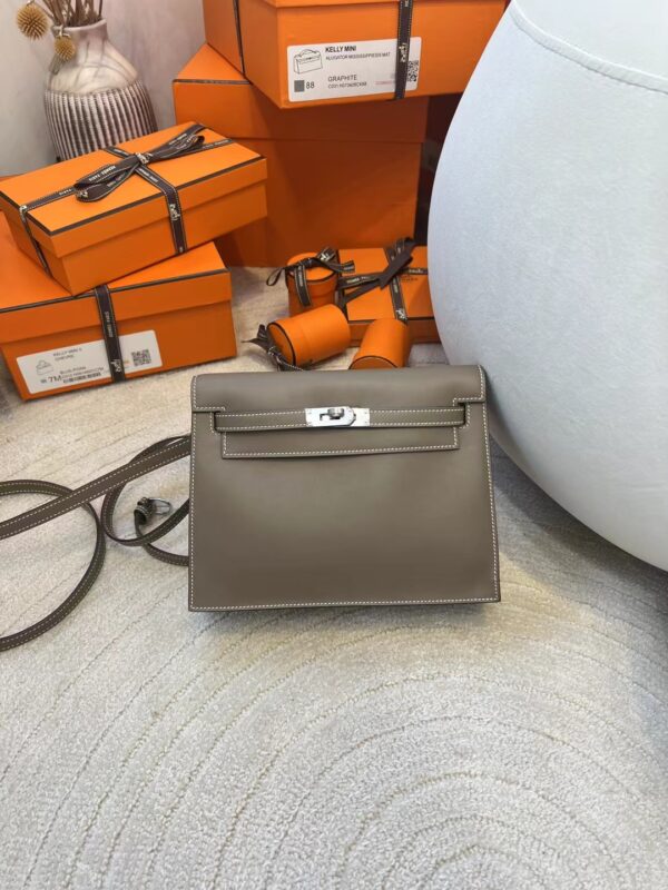 90e9472b27d457b-1 Hong Kong Hermes Kelly Danse 22CM Swift Leather 18 Etoupe Silver Hardware