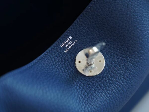 92ecc6b70a0935b Hermes Shop Lindy 26CM Clemence S4 Deep Blue Silver Hardware
