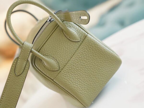 94abae9349d5f2c God Factory Bags Factory Hermes Q1 Sauge Clemence Leather Mini Lindy19CM Silver Hardware