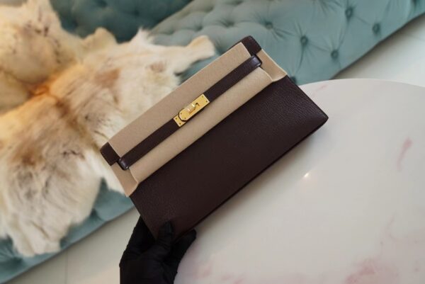 95579286be2c1a2 Canada Toronto Hermes Kelly Elan Chevre 0G Rouge Sellier Gold Hardware