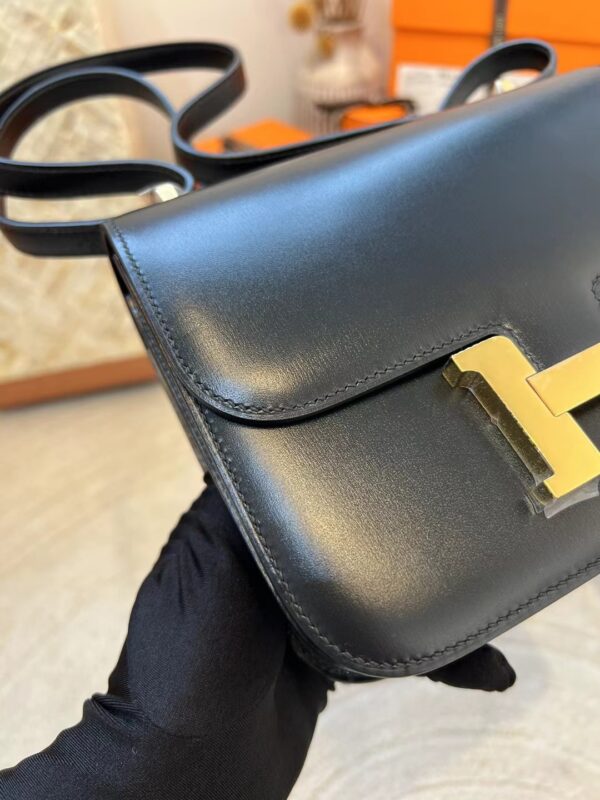 98206c8107b0bf6 Hermes Constance 19CM 89 Noir Box Leather Gold Hardware