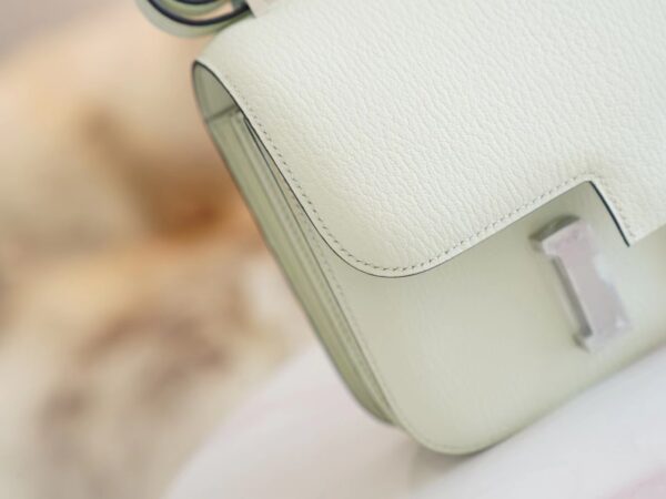 984e521764dd38f New Arrival Hermes 0S Vert Fizz Chevre Leather Constance19CM Shoulder Bag