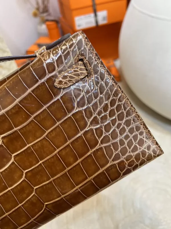 9b490a9b87db44e-jpg Taiwan Hermes Shiny Alligator Crocodile Kelly Pochette 22CM 33 Miel Silver Hardware