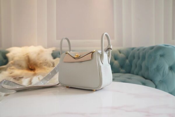 9cdbb64935ef8cd Hermes CK80 Gris Pearl Clemence Leather Mini Lindy 19CM Gold Hardware