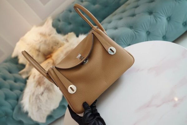 9d1b7b154ae57be Full Handmade Hermes Lindy 26CM 0M Chai Clemence Leather Silver Hardware
