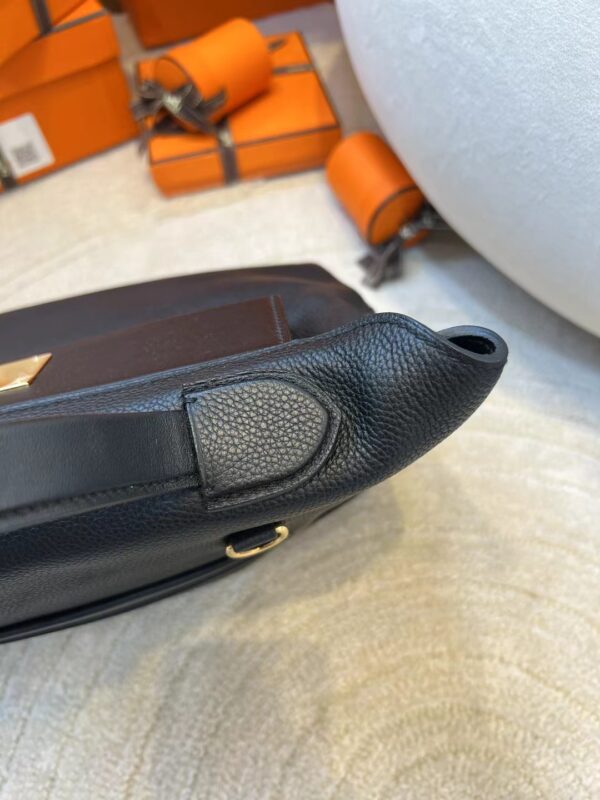 9fd280bd3287cf9 Canada Ottawa Hermes Kelly 2424 29CM Togo 89 Noir Gold Hardware