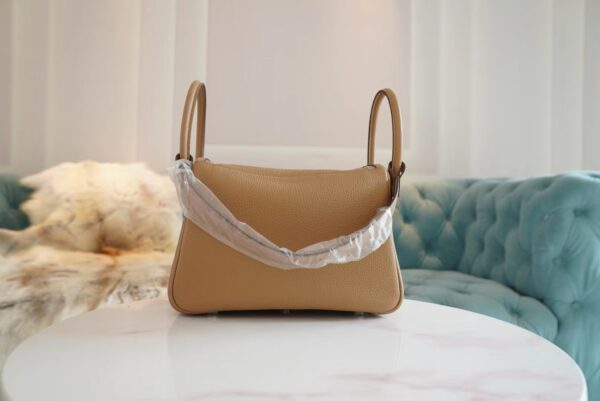 a08550515367998 Full Handmade Hermes Lindy 26CM 0M Chai Clemence Leather Silver Hardware