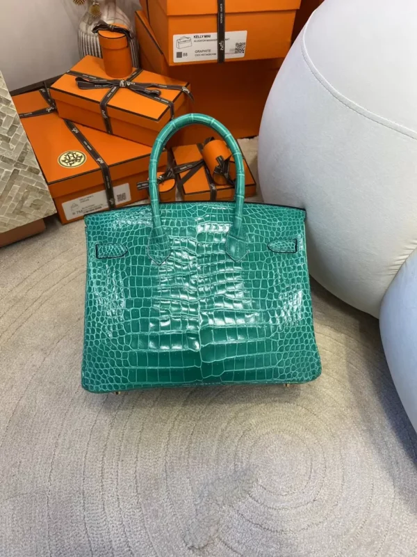 a3e9e763aec1b5c-jpg UK London Hermes Shiny Porosus Crocodile Birkin 30CM O6 Vert Jade Gold Hardware