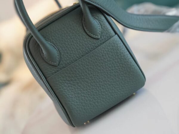 a44cd34ff7d6210 God Factory Bags Hermes Factory 63 Vert Amande Clemence Leather Mini Lindy19CM