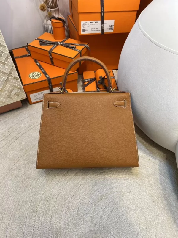 a4e84b1fdb16af8-jpg UK London Hermes 37 Gold Epsom Kelly Sellier 28CM Gold Hardware