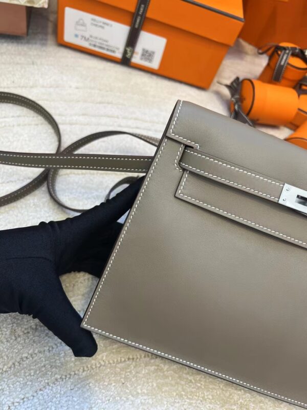 a54ff63f47d9bea-1 Hong Kong Hermes Kelly Danse 22CM Swift Leather 18 Etoupe Silver Hardware