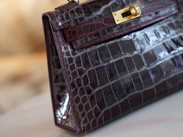 a66a485ff3af43e Taiwan Hermes Mini Kelly 19CM Shiny Alligator 57 Bordeaux Gold Hardware