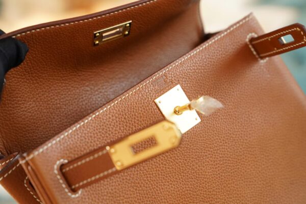 acbbcab2e476770 New Hermes Kelly Ado 22cm CK37 Gold Barenia Faubourg Leather Gold Hardware