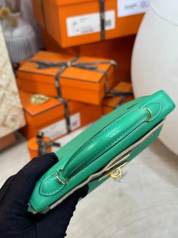 afcbb2a303aa078-jpg Hong Kong 0Z Vert Comics Chevre Leather Mini Kelly 19CM Gold Hardware