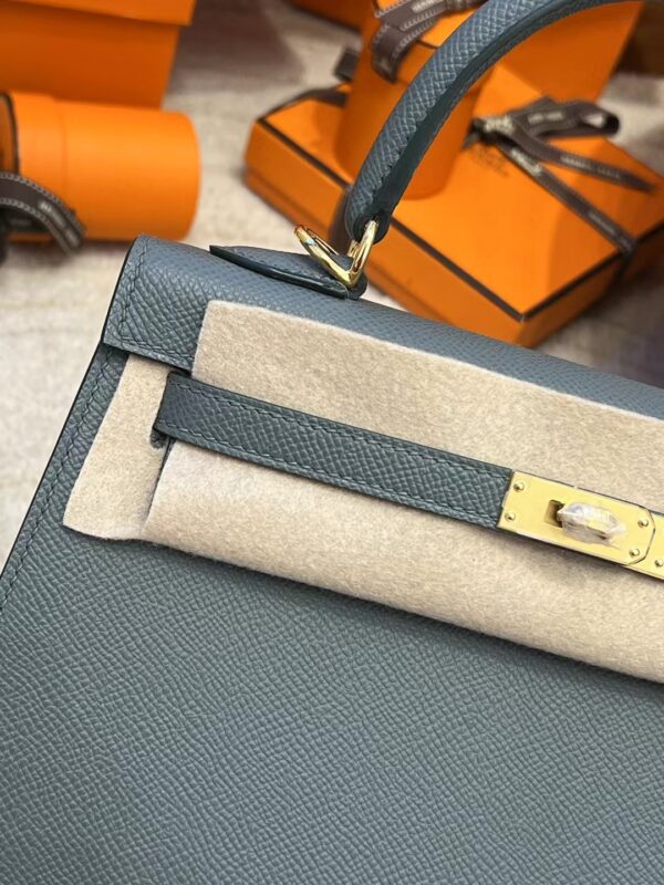 ba56bf9b75f474f Australia Sydney Hermes Kelly Sellier 25 Epsom 63 Vert Amande Gold Hardware