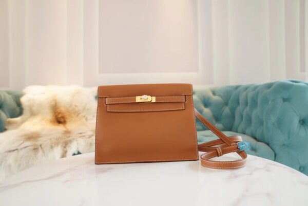 bcb71ef7bc9ea43 Sale Hermes Kelly Danse22CM CK37 Gold Evercolor Leather Shoulder Bag