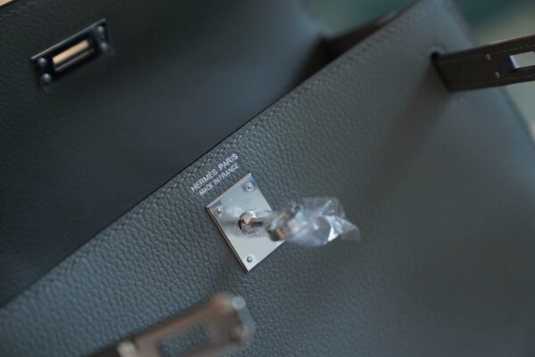 bf80a0af4674932 God Factory Bags Hermes Factory 0L Gris Meyer Kelly Danse22CM Evercolor Leather Silver Hardware