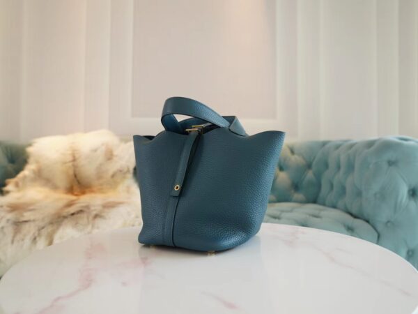 c3b20df519ba0dc Australia Canberra Hermes Picotin 18CM Clemence W0 Vert Bosphore Gold Hardware