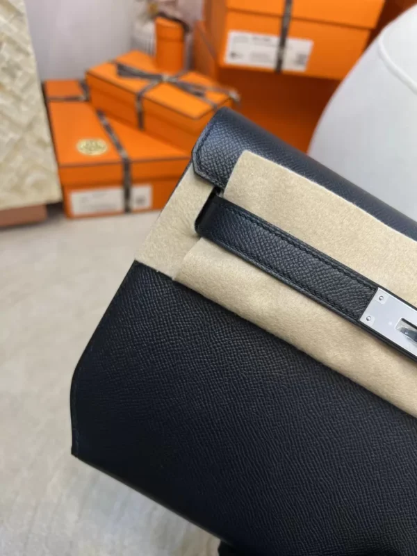 c3d2f11cb6375d3-jpg Australia Sydney Hermes Epsom Kelly Depeches 25CM 89 Noir Silver Hardware