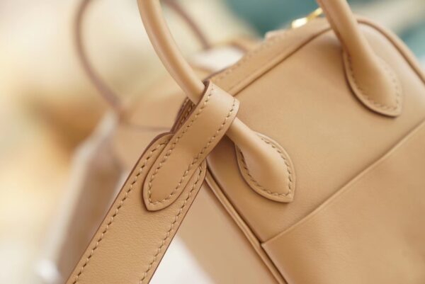 c844507febecdea God Factory Bags Factory Hermes Mini Lindy19CM 0M Chai & X9 Mauve Sylyestre Swift Leather