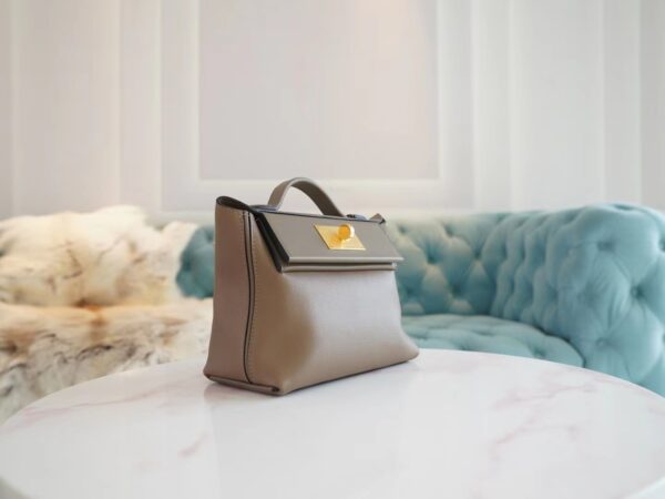 cb80fb76e193f74 God Factory Bags Factory Hermes D0 Beige De Weimer Evercolor Mini Kelly 2424 Gold Hardware
