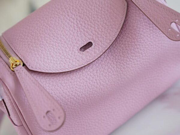 ce7d43ba79b3016 Discount Hermes X9 Mauve Sylyestre Chevre Leather Mini Lindy19CM Gold Hardware