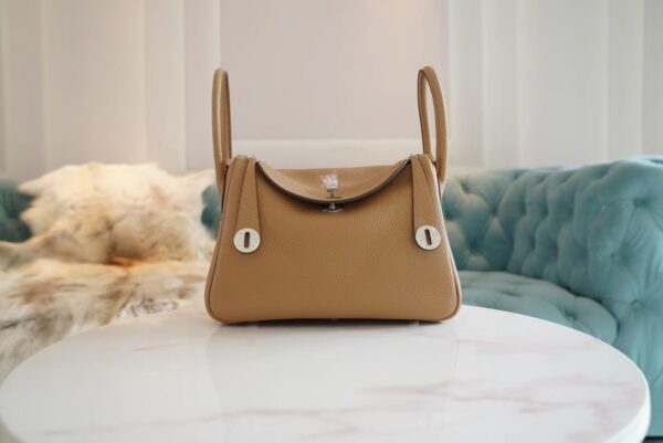 d075a8317c0ce33-1 Full Handmade Hermes Lindy 26CM 0M Chai Clemence Leather Silver Hardware