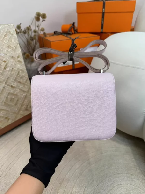 d19698e52f73e96-jpg Qatar Doha Chevre Leather Constance 19CM With Mirror 09 Mauve Pale Silver Hardware