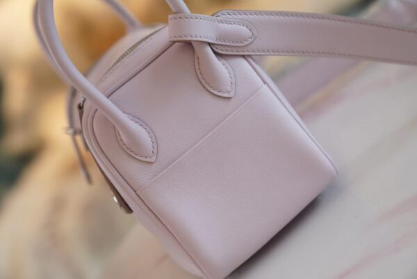 d2fc4f23ae71524 God Factory Bags Factory Hermes 09 Mauve Pale Mini Lindy 19CM Swift Leather Silver Hardware