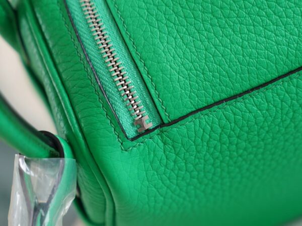 d3c3acea9674fd7 Fashion Hermes 0Z Vert Comics Mini Lindy 19CM Clemence Gold Hardware