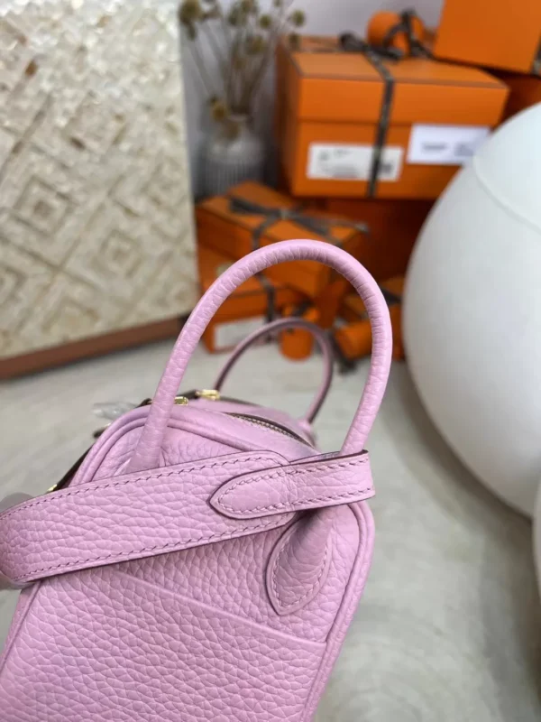 d3e08658a719cbf-jpg New Arrival Hermes Clemence Leather X9 Mauve Sylvestre Mini Lindy 19CM Gold Hardware