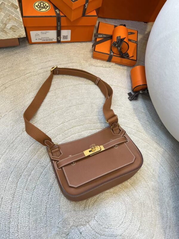 d7ff9a07147bbef Taiwan Hermes 37 Gold Evercolor Leather Jypsiere Mini 23CM Gold Hardware