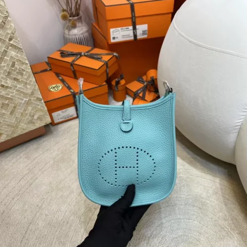 USA Los Angeles Evelyne Mini 16CM 3P Blue Atoll Clemence Leather Silver Hardware